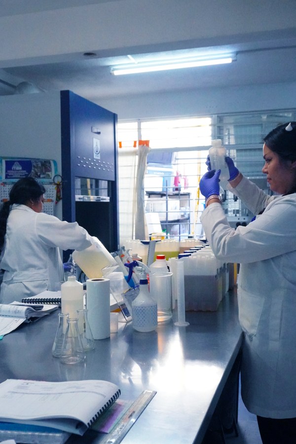 Equipo de laboratorio LATAR